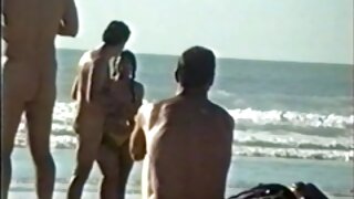 Djevojka amaterskog izgleda Denise Everhart na vrhu sex porno hrvatska kuče na POV videu