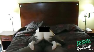 Karlie Simon porn hub hrvatska i Liz Valery skidaju se gole tijekom hrvanja