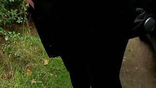 Brineta puma zgodna Veronica Avluv luda vježba u hrvatski amaterski porno stilu 69