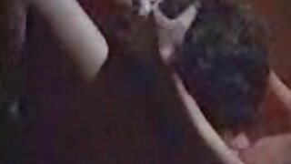 Prsata brineta Sarah s golemim sisama hrvatska porno stranica buši svoju sočnu macu čudovišnim plastičnim kučem