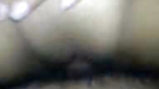 Brineta lezbijka hrvatski porno uradci prstom jebe uski anus crvenokose djevojke