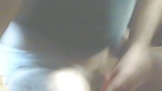 Dugokosa plavokosa beba besplatni hrvatski porno Cayla Lyons pokazuje svoje prekrasno dupe